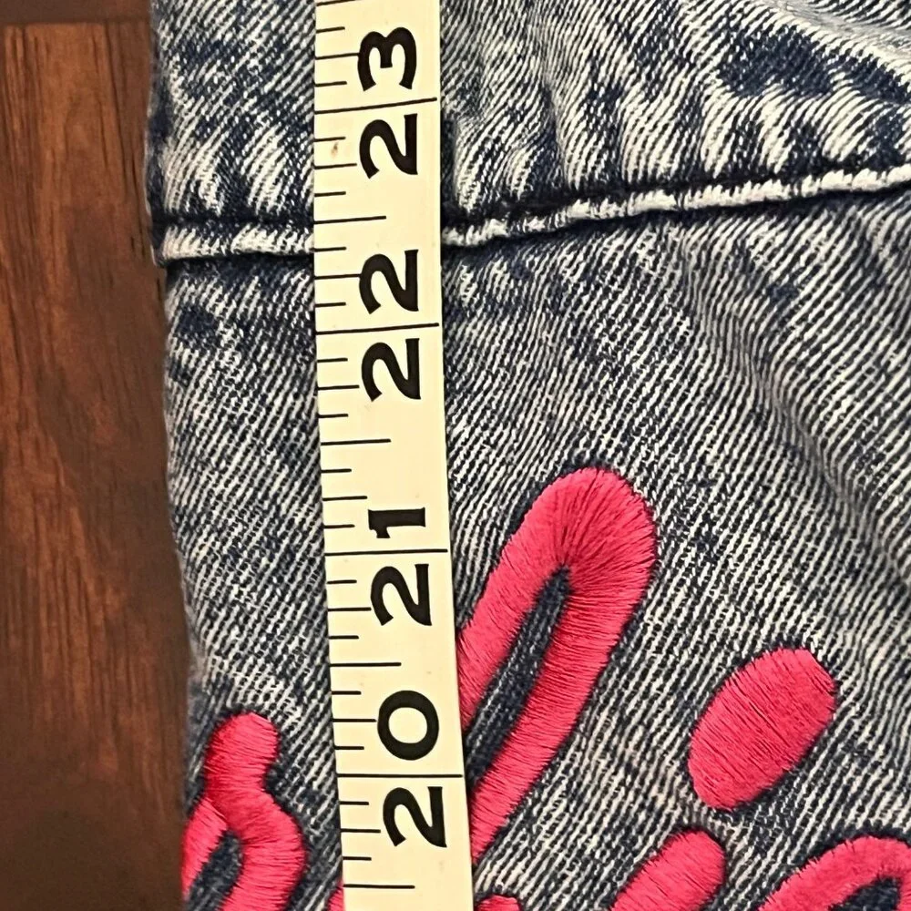 Barbie Girls Denim Trucker Jacket Size XL Acid Wash Pink‎ Embroidered Logo Retro